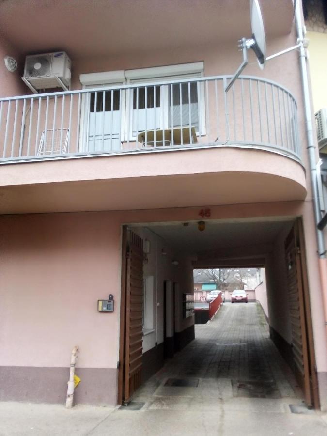 Major Street Apartman Lejlighed Hajdúszoboszló Eksteriør billede